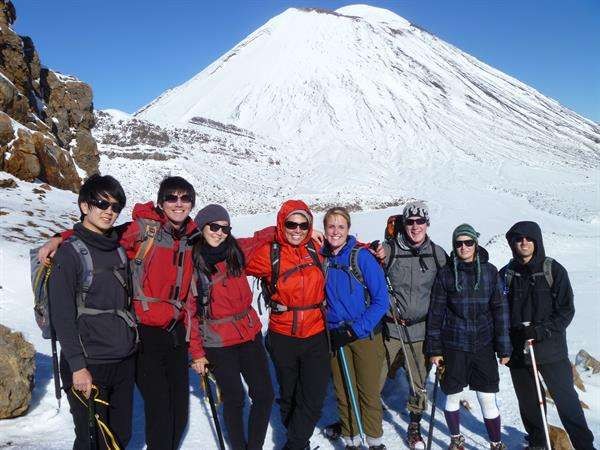 Tongariro Alpine Crossing - Adventure Outdoors Tongariro NZ, 