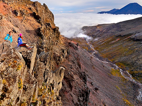 tongariro alpine crossing tour