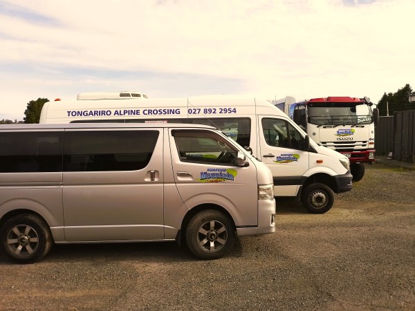 Tongariro Alpine Crossing - Ruapehu Mountain Transport, 