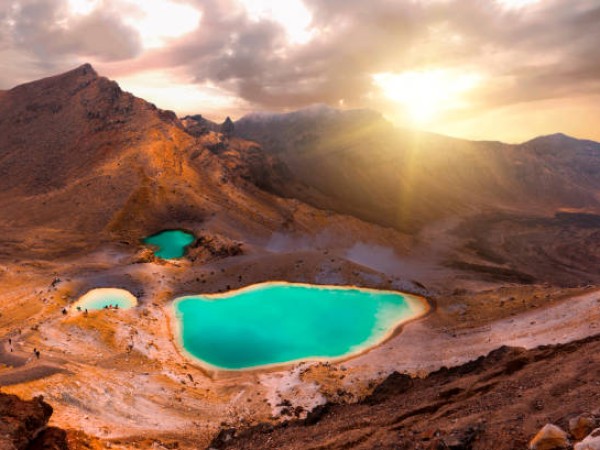 Tongariro Alpine Crossing - Ruapehu Mountain Transport, 
